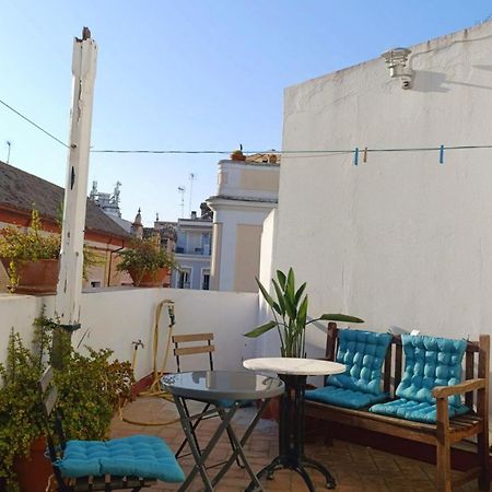 Santa Cruz Terrace Home Севілья Екстер'єр фото