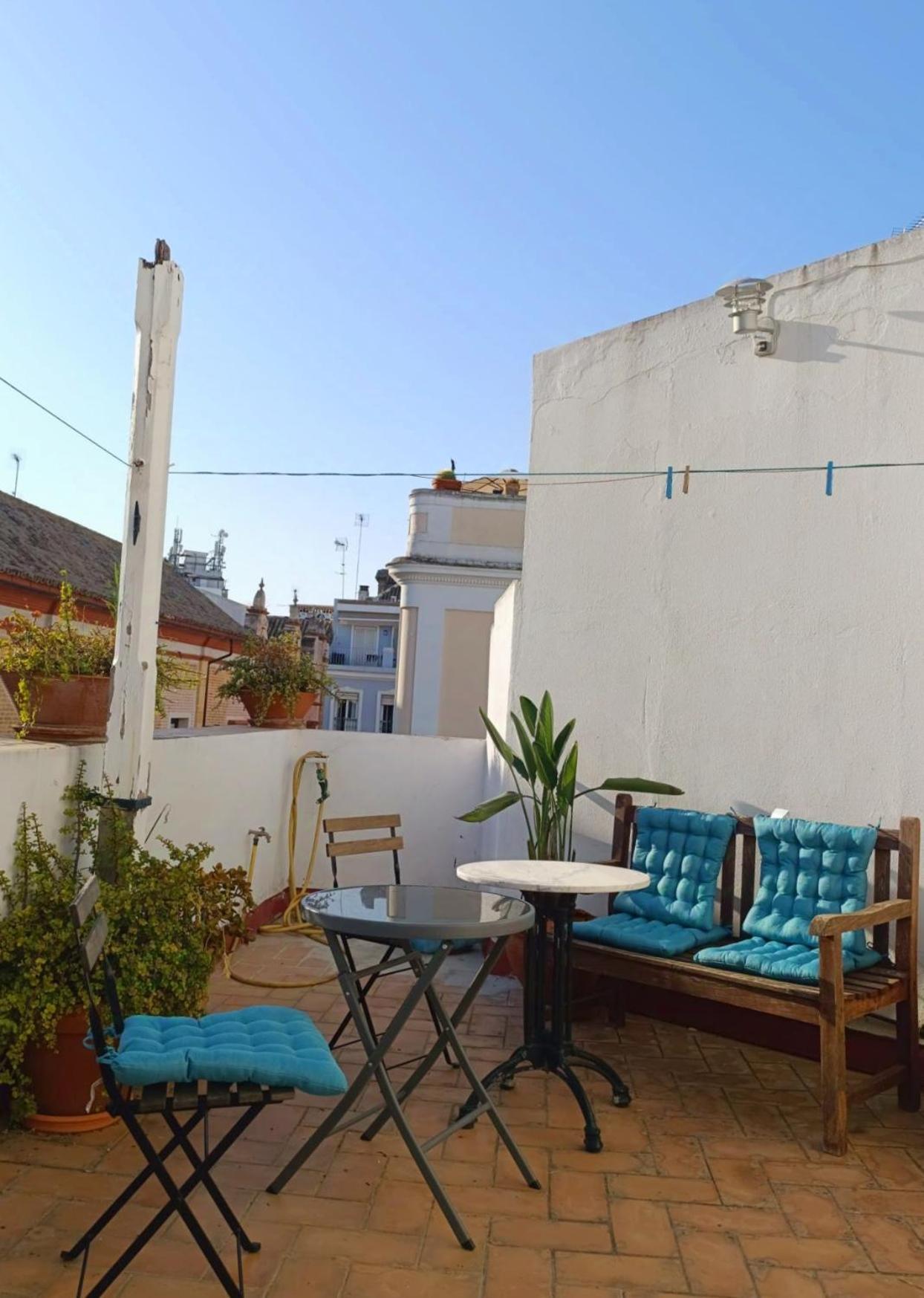 Santa Cruz Terrace Home Севілья Екстер'єр фото